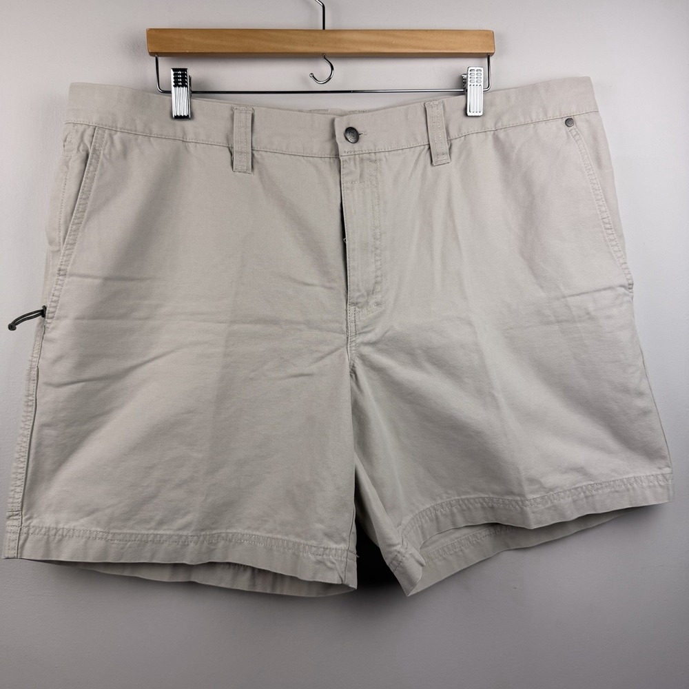 Columbia Mens Shorts Sz 42W x 8L Modern Cotton Canvas Chino Tan AM4358